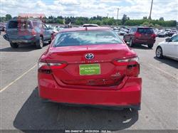 تۆیۆتا کامری